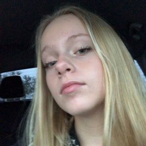 Meet your Posher, Zoe